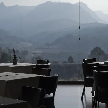 Hotel Restaurant Josep Bot